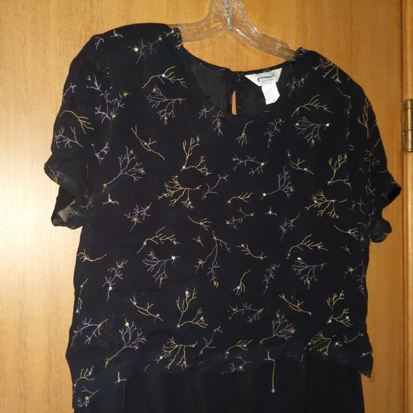 Long Black Dress with Tree Pattern, Sequins on front - Picture 4 of 9